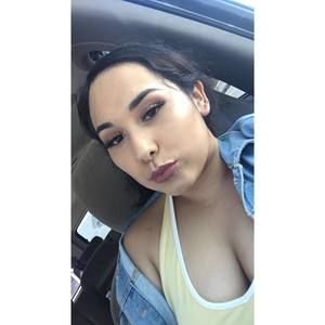 Meet your Posher, Alma